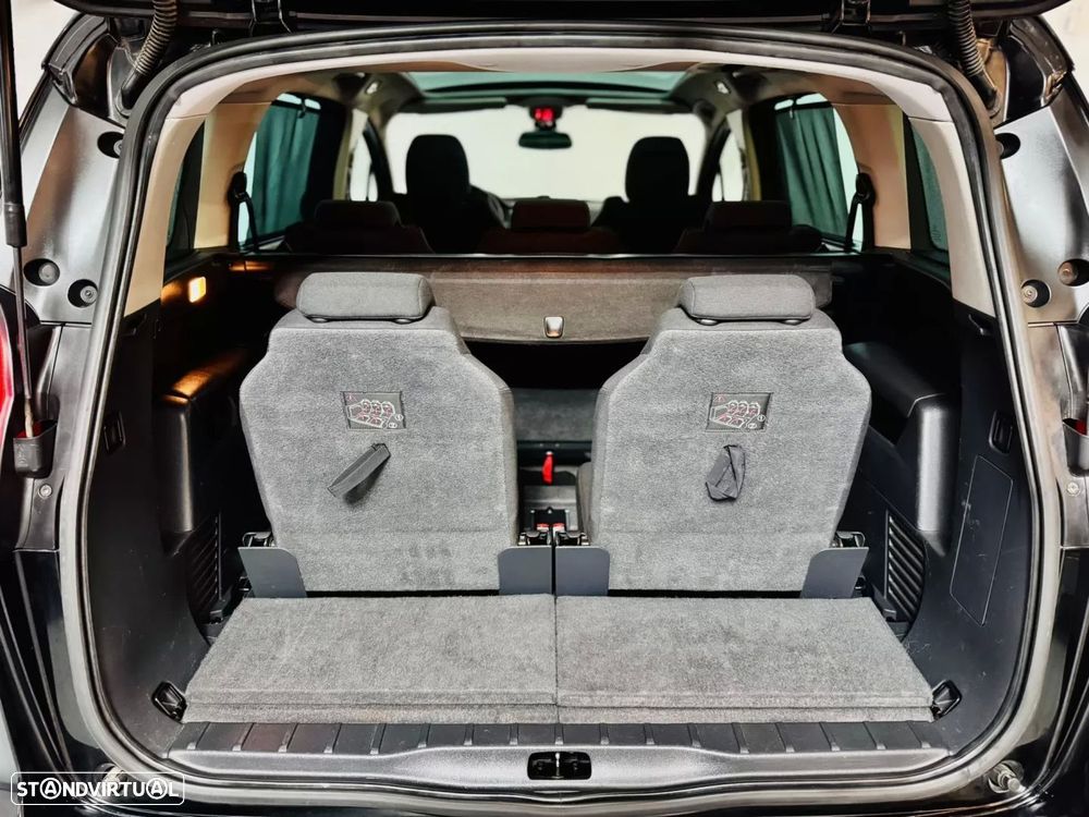 Peugeot 5008 1.6 BlueHDi Style - 45