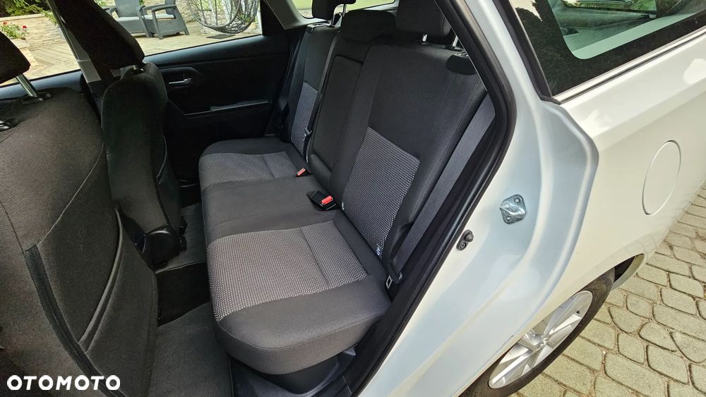 Toyota Auris - 27