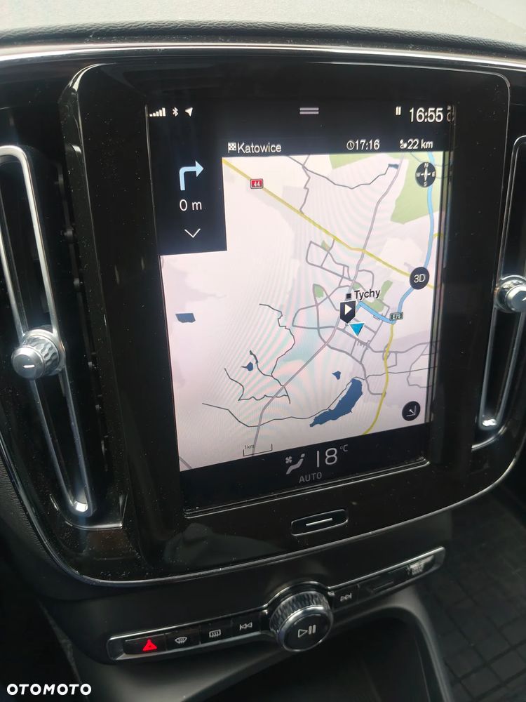 Volvo XC 40 T3 R-Design - 34