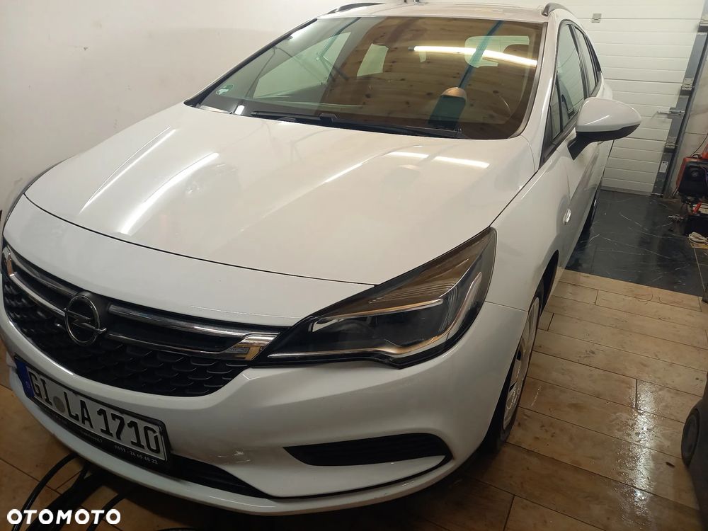Opel Astra - 3