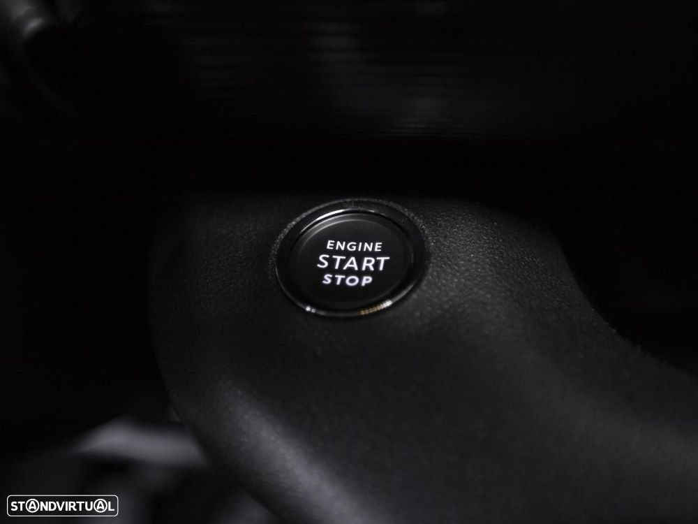 Jeep Avenger 1.2 GSE T3 Turbo-Benzin GDI Altitude - 30