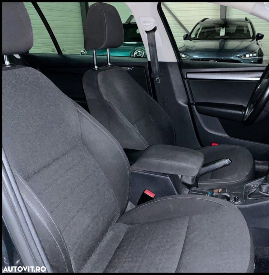 Skoda Octavia 1.6 TDI DSG Ambition - 5