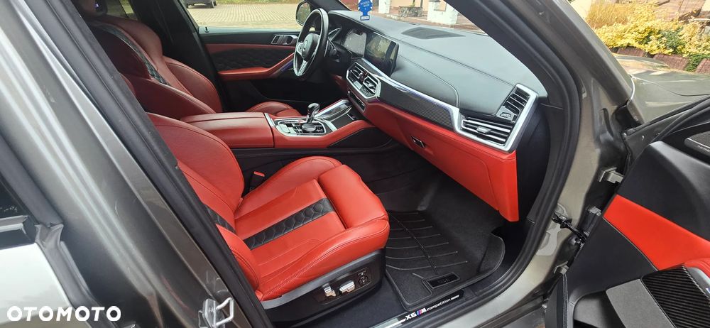 BMW X6M - 16
