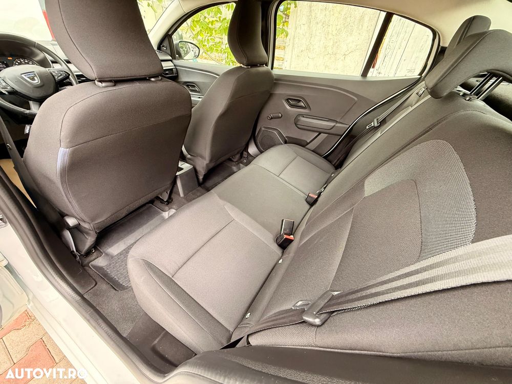 Dacia Logan ECO-G 100 Essential - 6