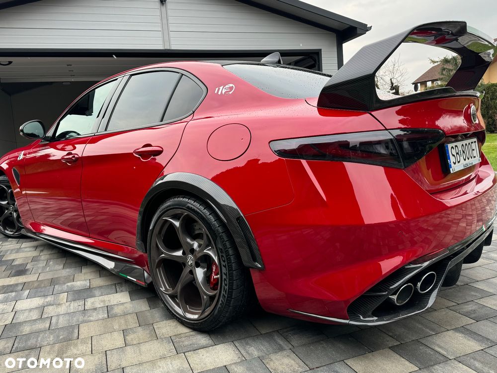 Alfa Romeo Giulia 2.9 Bi Turbo V6 Quadrifoglio - 11