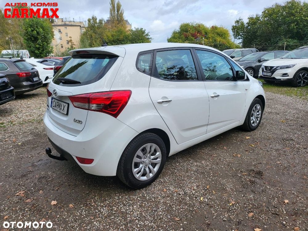 Hyundai ix20 - 7