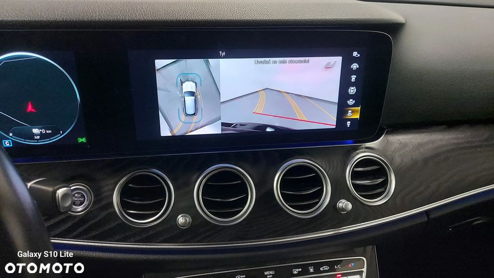 Mercedes-Benz Klasa E 300 de 4-Matic AMG/Avantgarde - 34