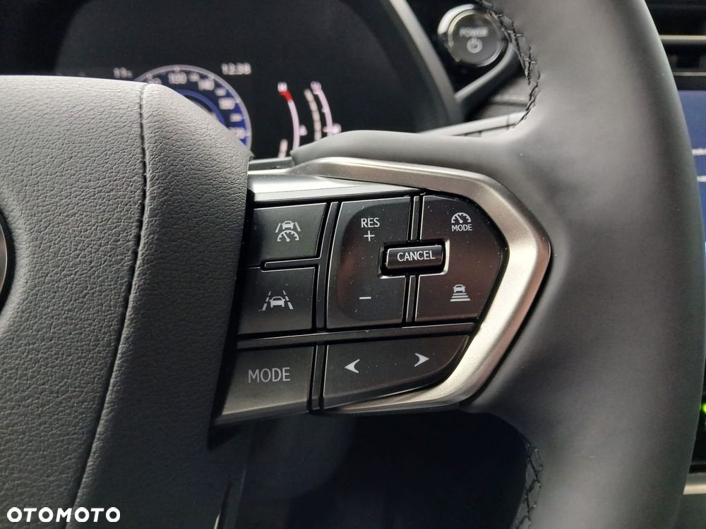 Lexus LBX 1.5 Hybrid - 24