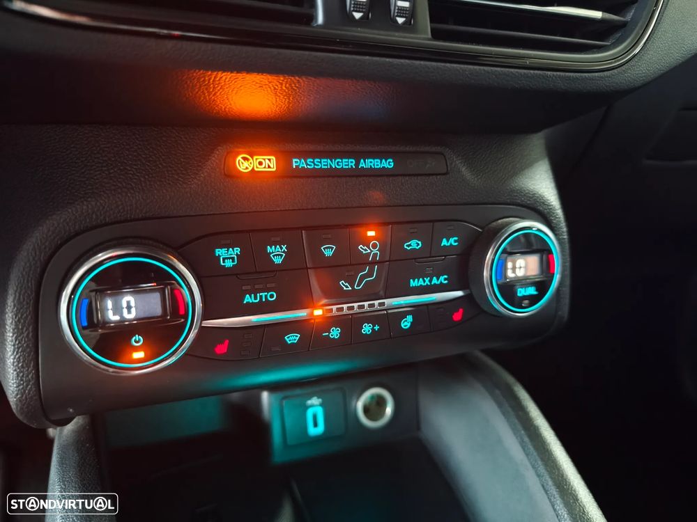 Ford Focus SW 1.5 EcoBlue S&S Aut. ST-LINE DESIGN - 14
