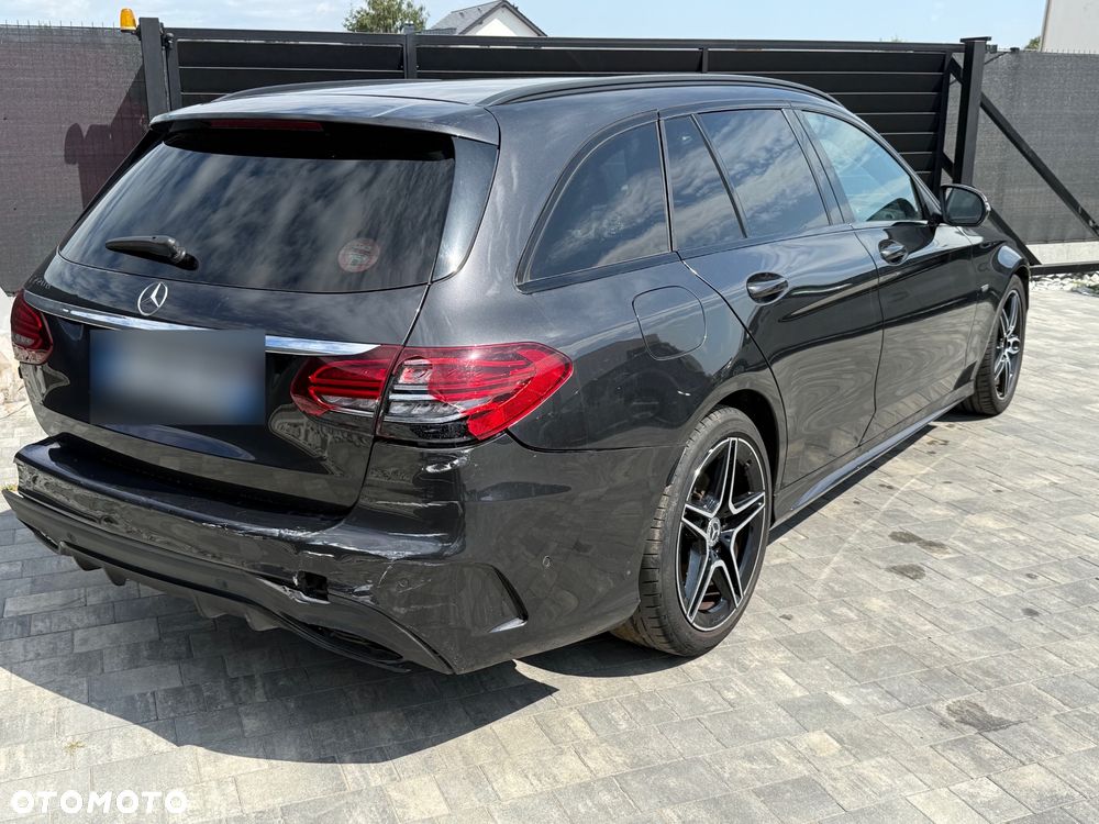 Mercedes-Benz Klasa C 220 d 9G-TRONIC Night Edition - 3