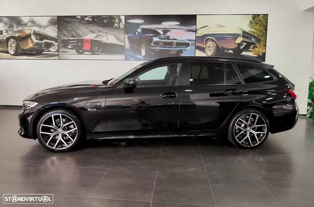 BMW 320 e Line Sport Auto - 23