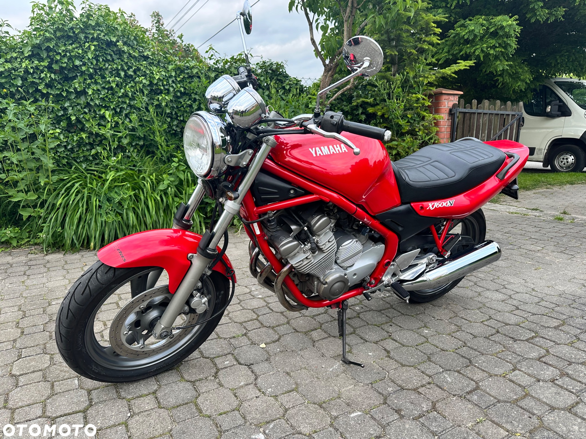 Yamaha XJ - 2