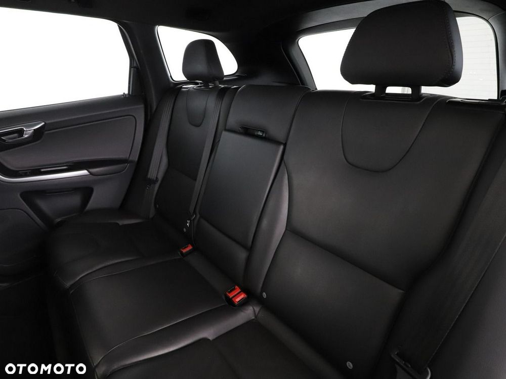 Volvo XC 60 D3 Drive-E Summum - 18