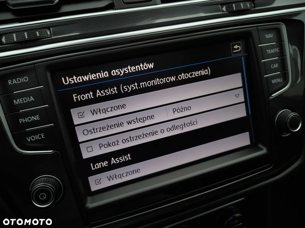 Volkswagen Tiguan 1.4 TSI BlueMotion Technology Exclusive - 23