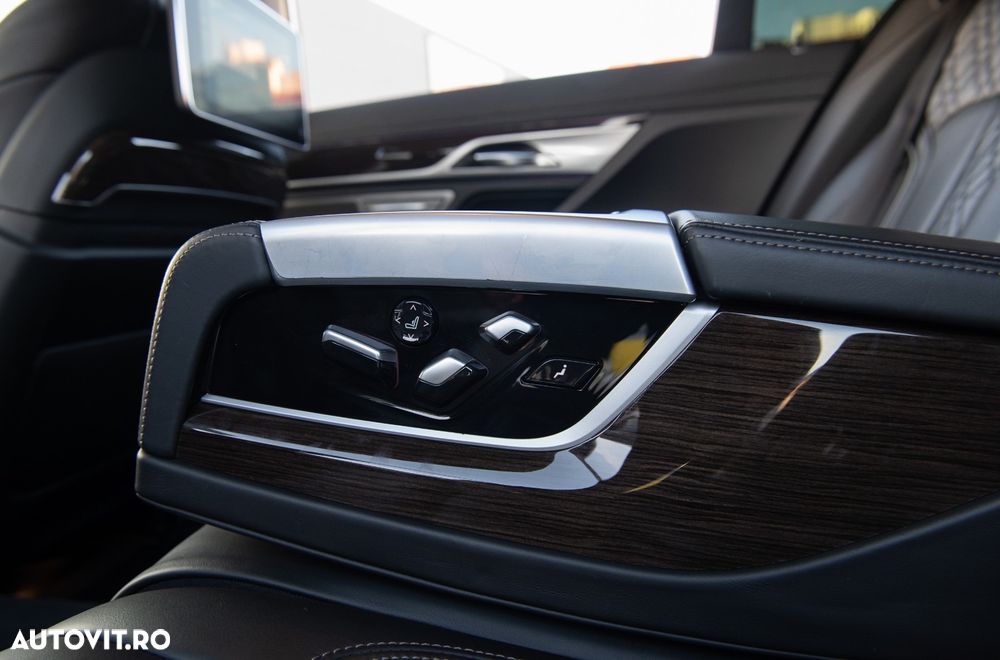 BMW Seria 7 730Ld xDrive - 30