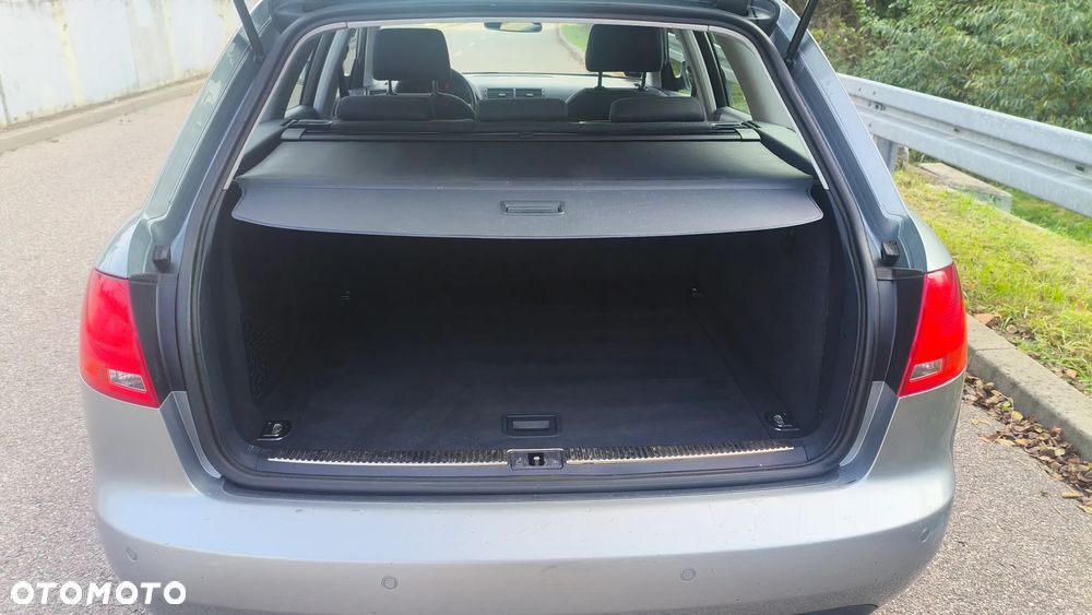 Audi A4 Avant 2.0 TDI DPF - 12