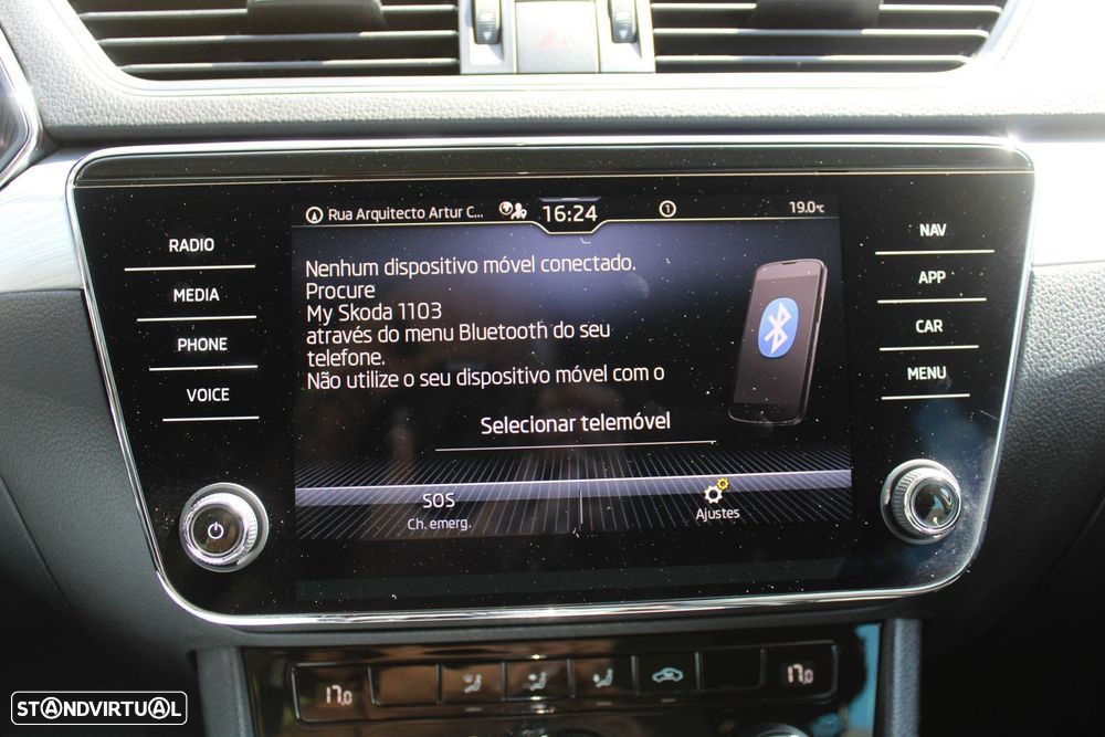 Skoda Superb Break 2.0 TDI Ambition DSG - 39