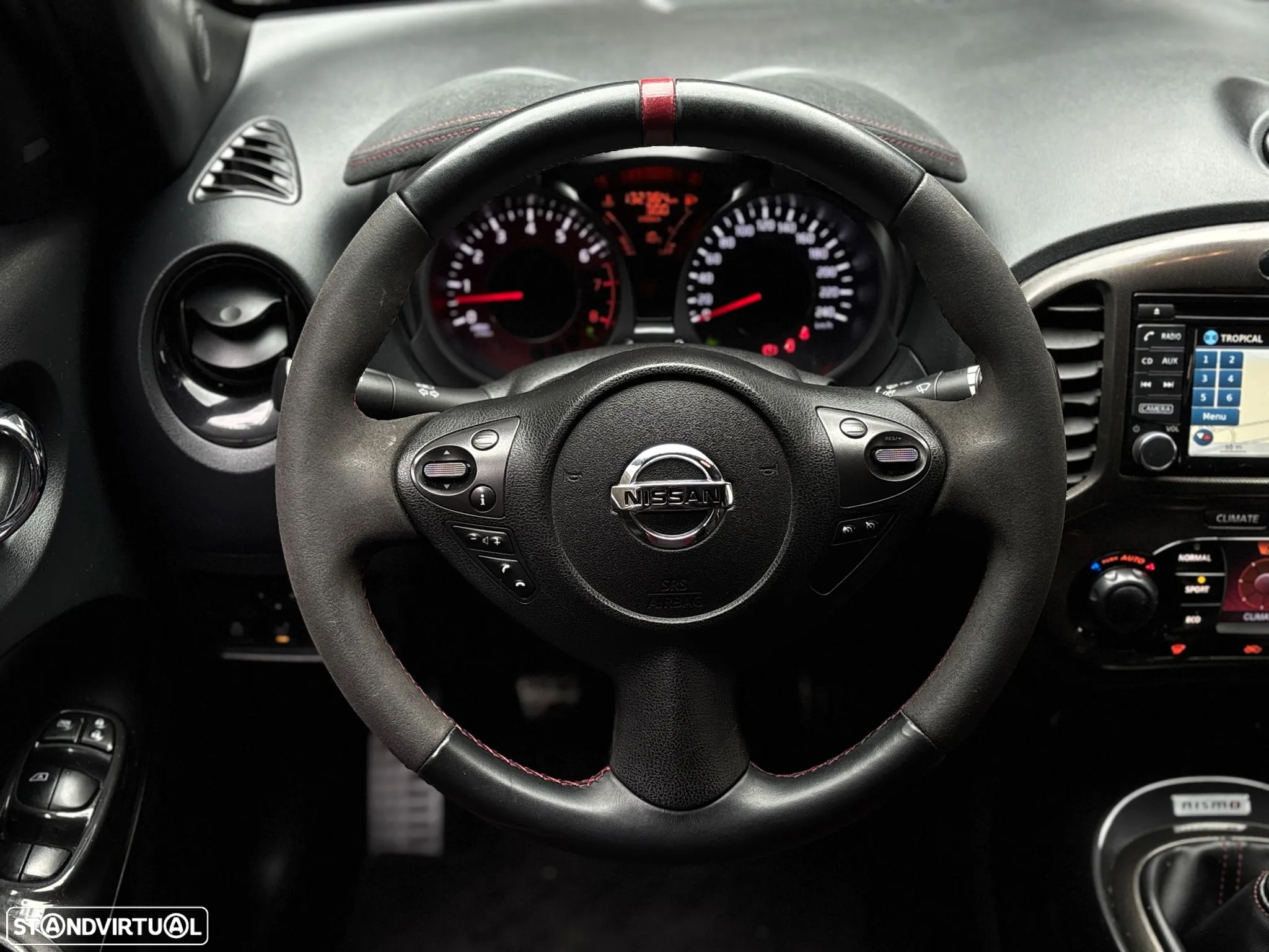Nissan Juke 1.6 DIG-T Nismo RS 30 Aniv. - 23