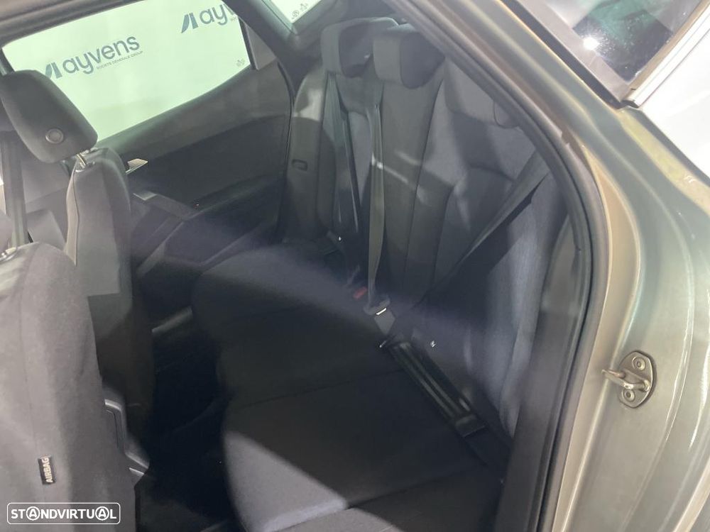 SEAT Arona 1.0 TSI FR - 9