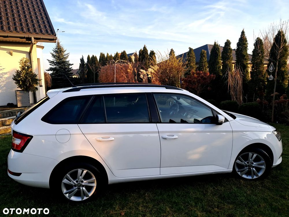 Skoda Fabia 1.0 TSI Ambition - 7