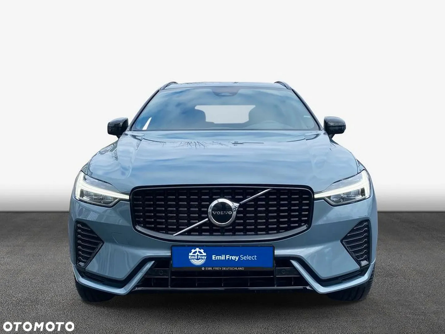 Volvo XC 60 B4 B Plus Dark - 28