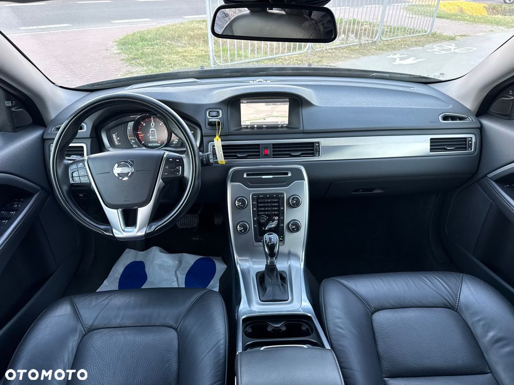 Volvo V70 D5 AWD Geartronic Momentum - 14