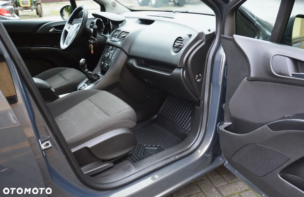 Opel Meriva - 22