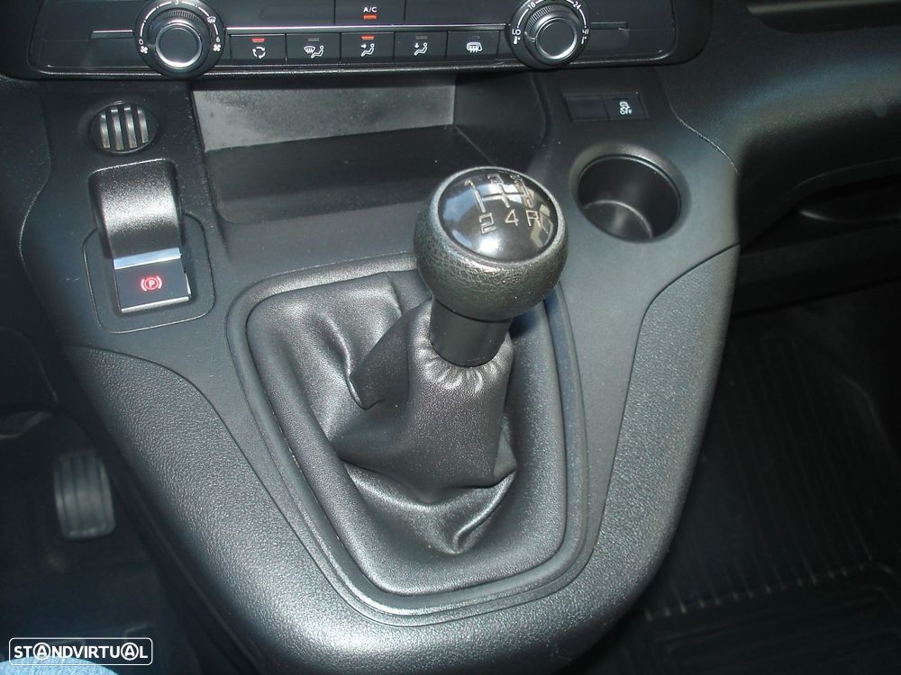 Toyota Proace City city - 11