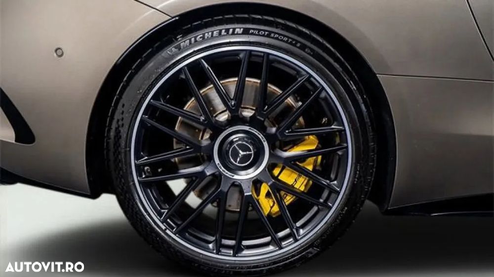 Mercedes-Benz SL - 23