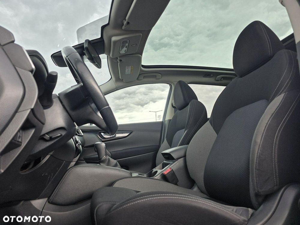 Nissan Qashqai 1.5 dCi N-Style DCT - 12