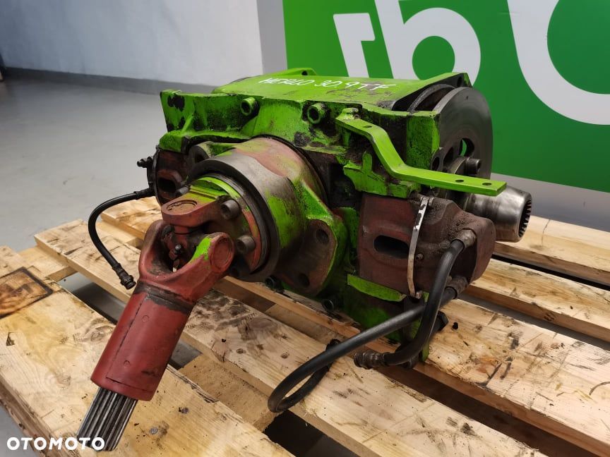 Środek mostu Merlo KT - 10