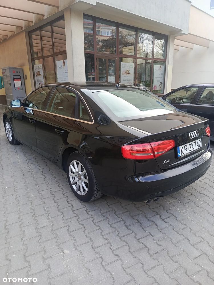 Audi A4 Limousine - 25