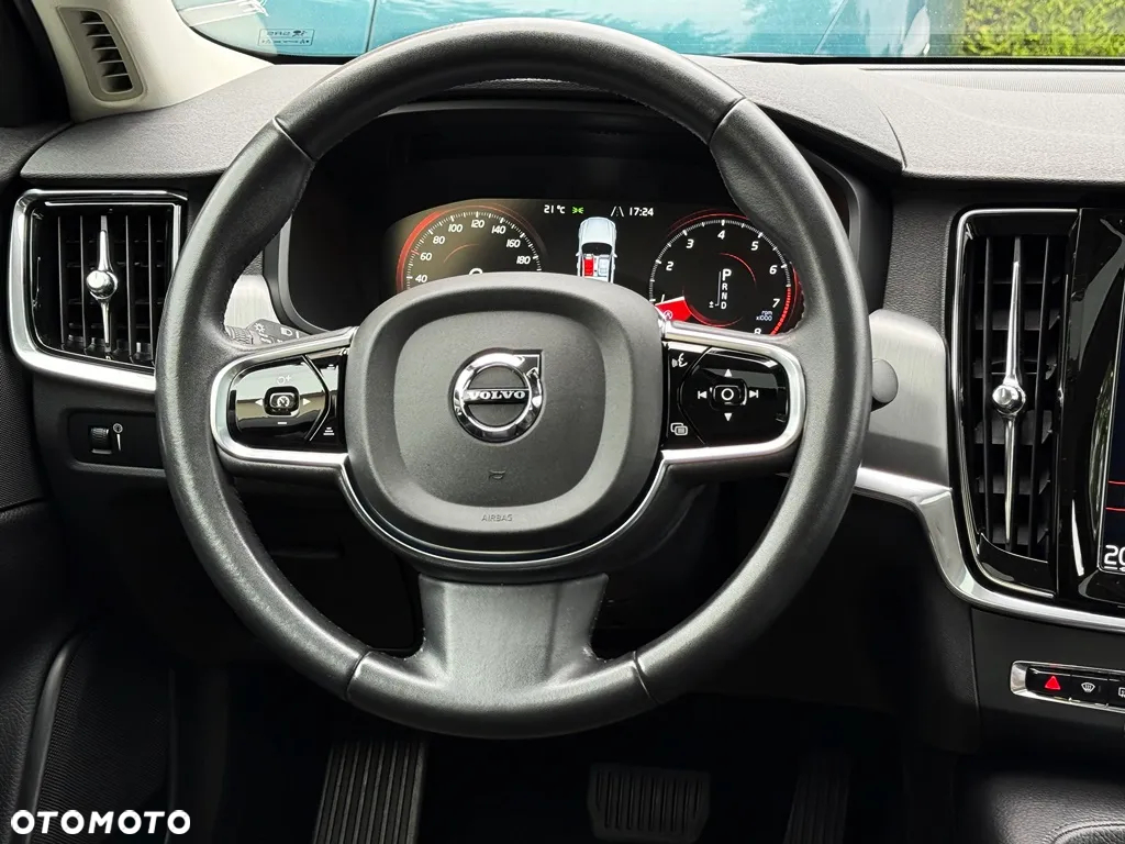 Volvo S90 T4 Geartronic Momentum Pro - 37