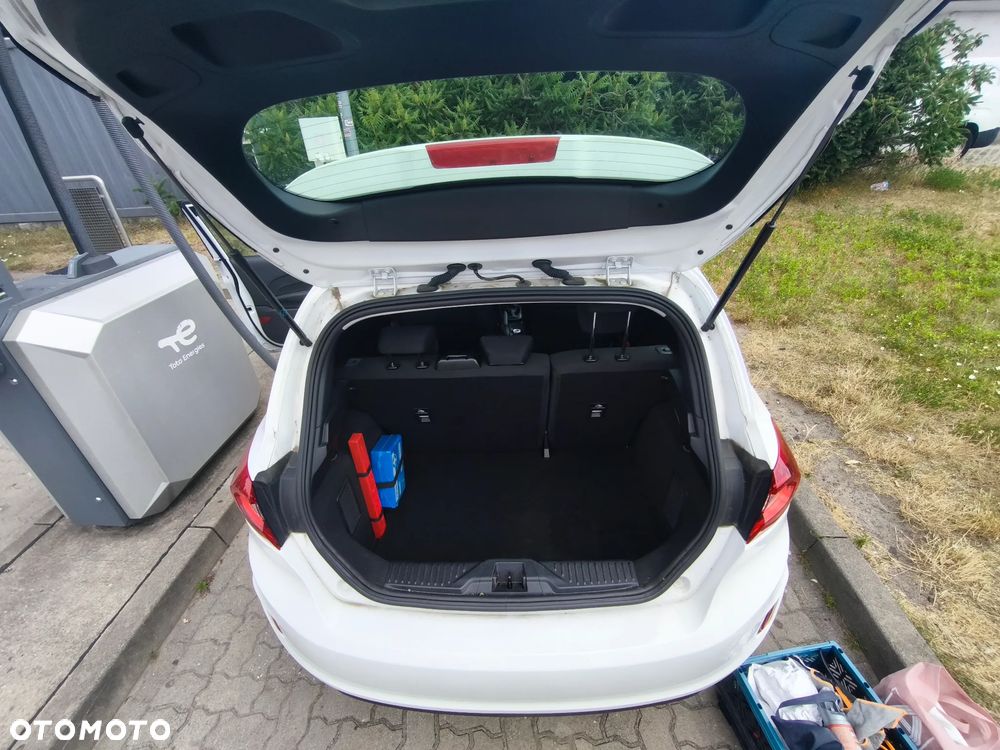 Ford Fiesta 1.1 Trend ASS - 8