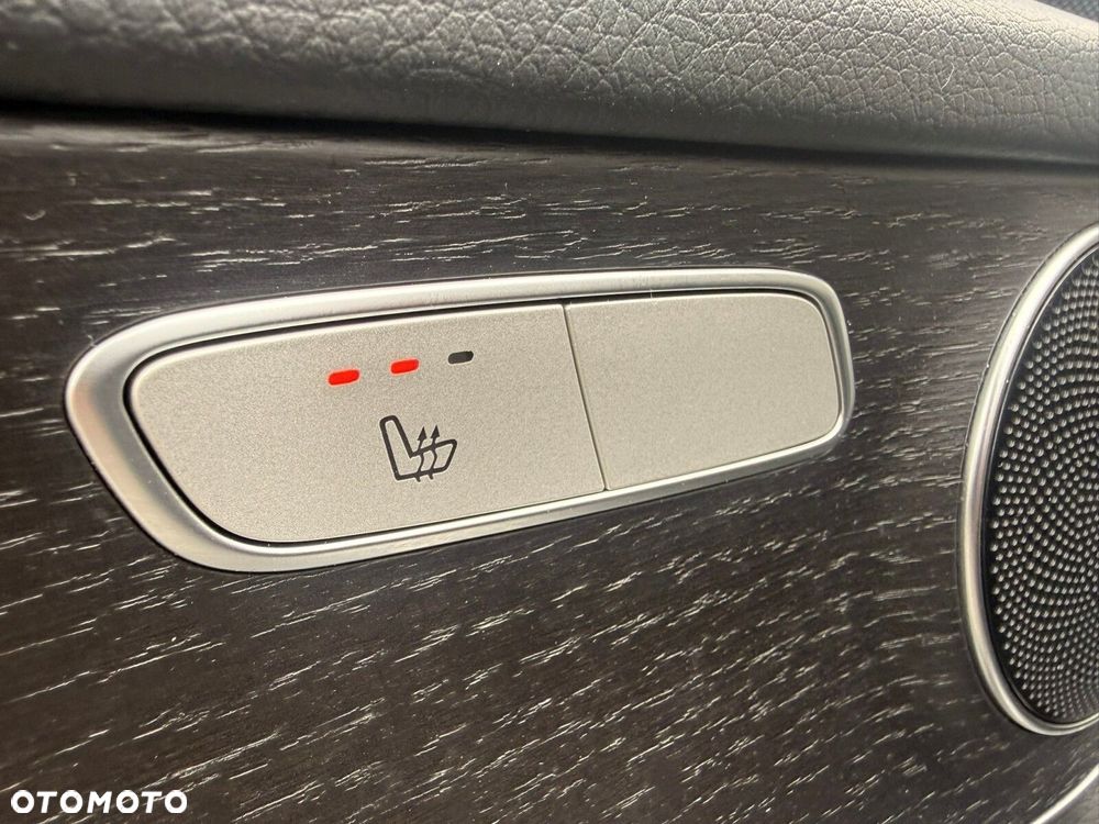 Mercedes-Benz GLC - 23