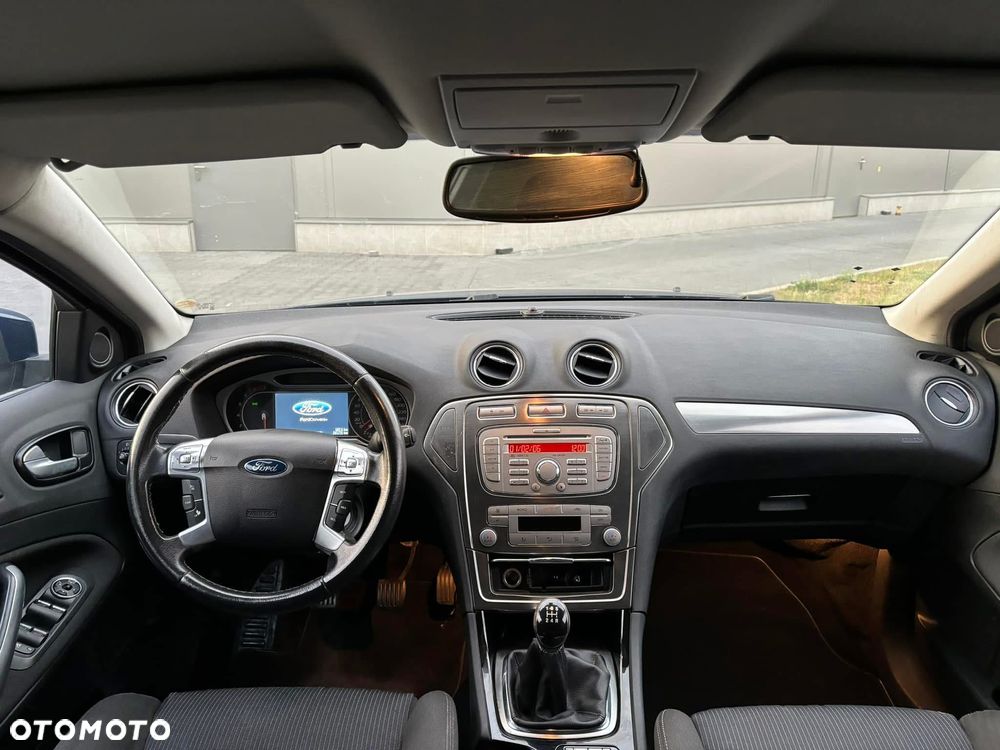 Ford Mondeo 2.0 Titanium - 15