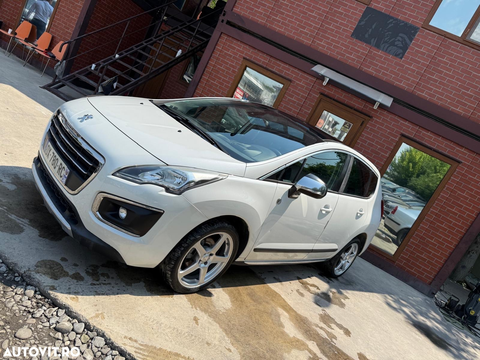 Peugeot 3008 PureTech 130 Stop & Start GPF Crossway - 33