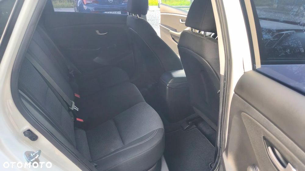 Hyundai i30 1.4 Comfort - 18