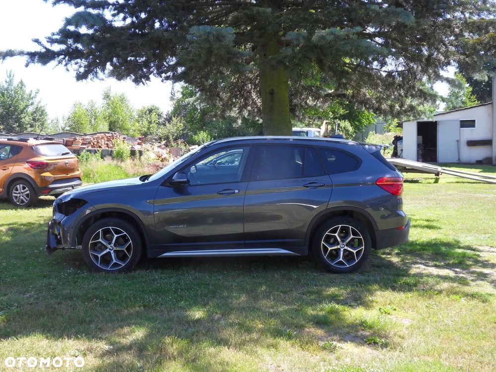 BMW X1 sDrive18d Advantage - 2