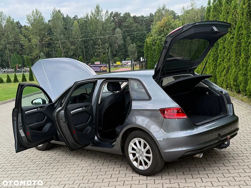Audi A3 Sportback 1.6 TDI design - 36
