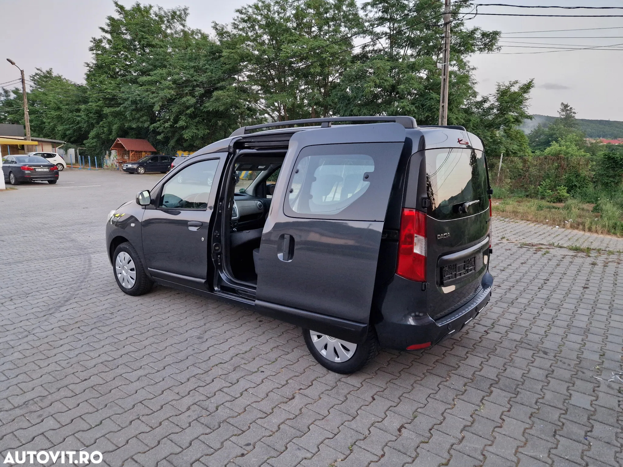 Dacia Dokker 1.5 dCi 90 CP Laureate - 16