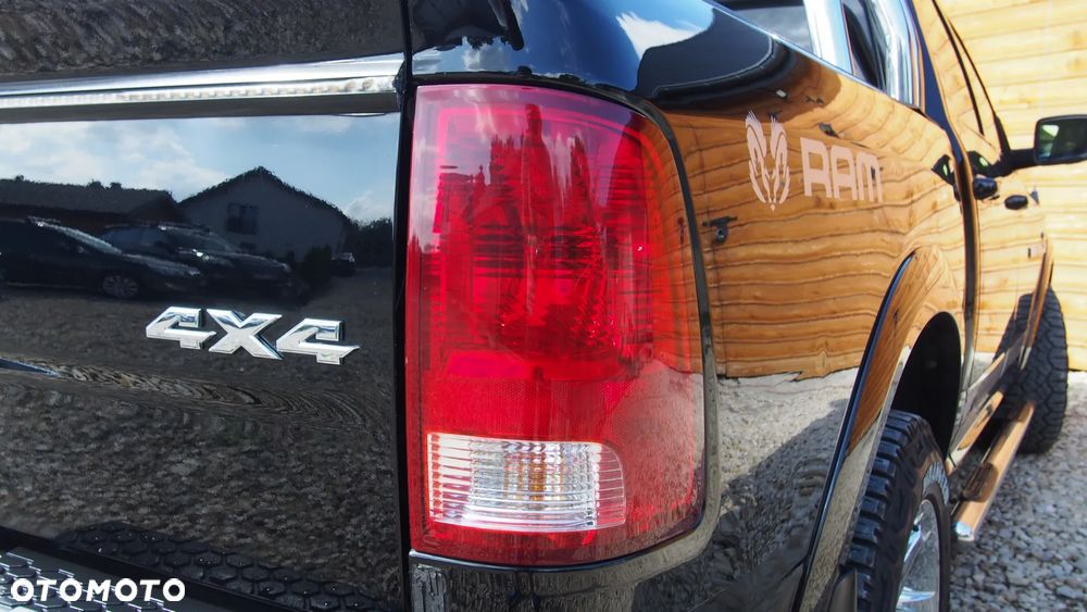 Dodge RAM 5.7 4x4 - 25