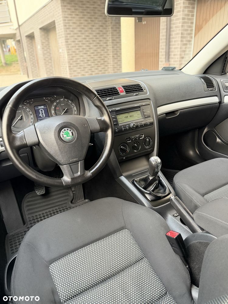 Skoda Octavia - 12