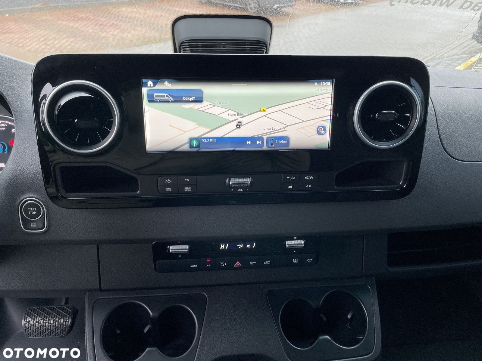 Mercedes-Benz eSprinter - 14