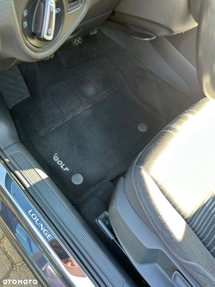 Volkswagen Golf - 15