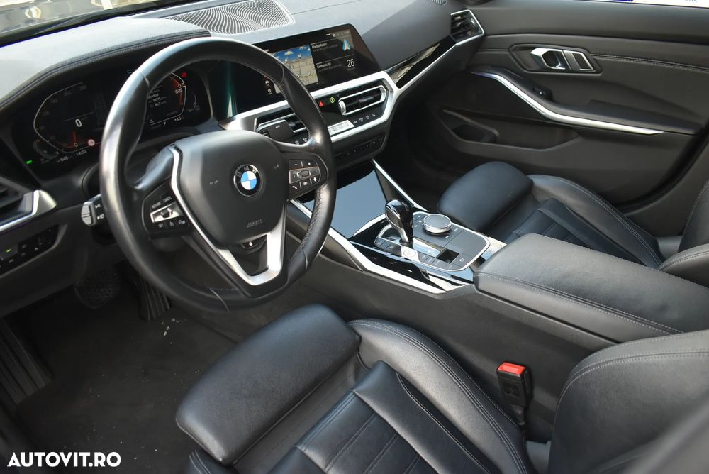 BMW Seria 3 320d xDrive AT MHEV - 14