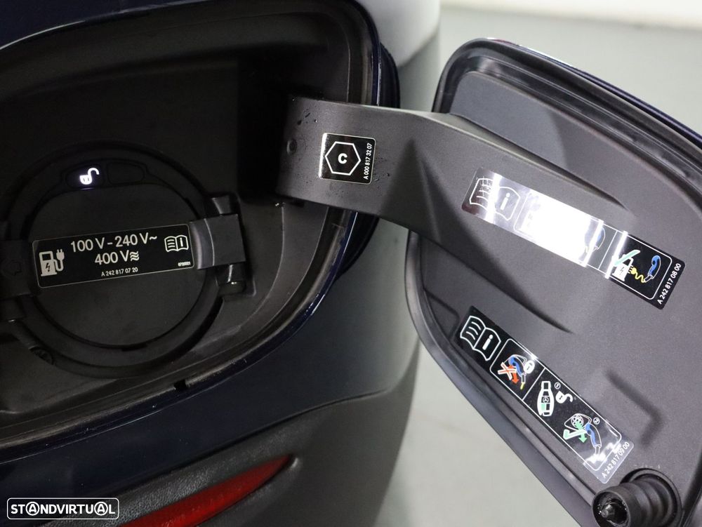 Mercedes-Benz GLC 300 de 4Matic - 26