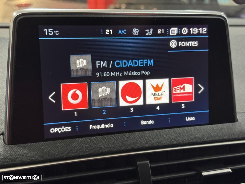 Peugeot 5008 BlueHDI 130 EAT8 Allure - 31