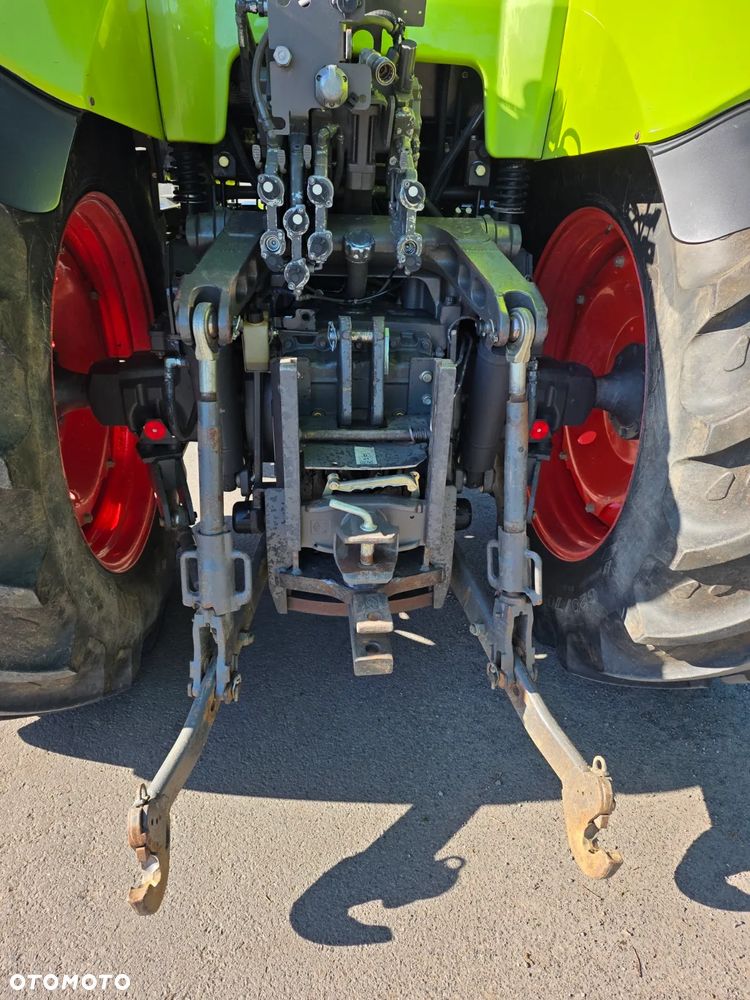 Claas Axion 810 - 13