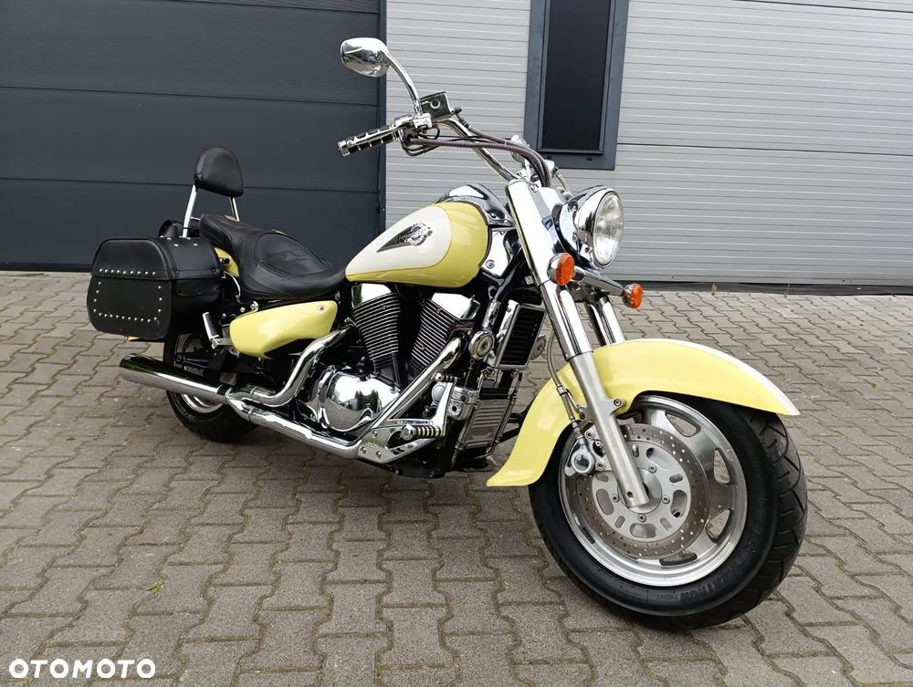 Suzuki VL 1500 Intruder LC - Boulevard C90 - 14